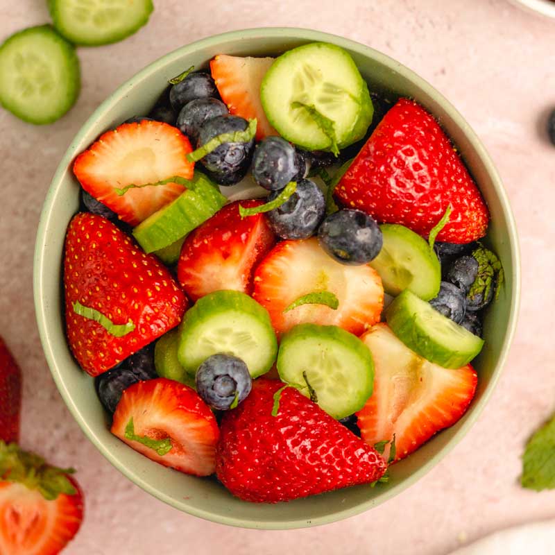 Low FODMAP Cucumber Berry Salad