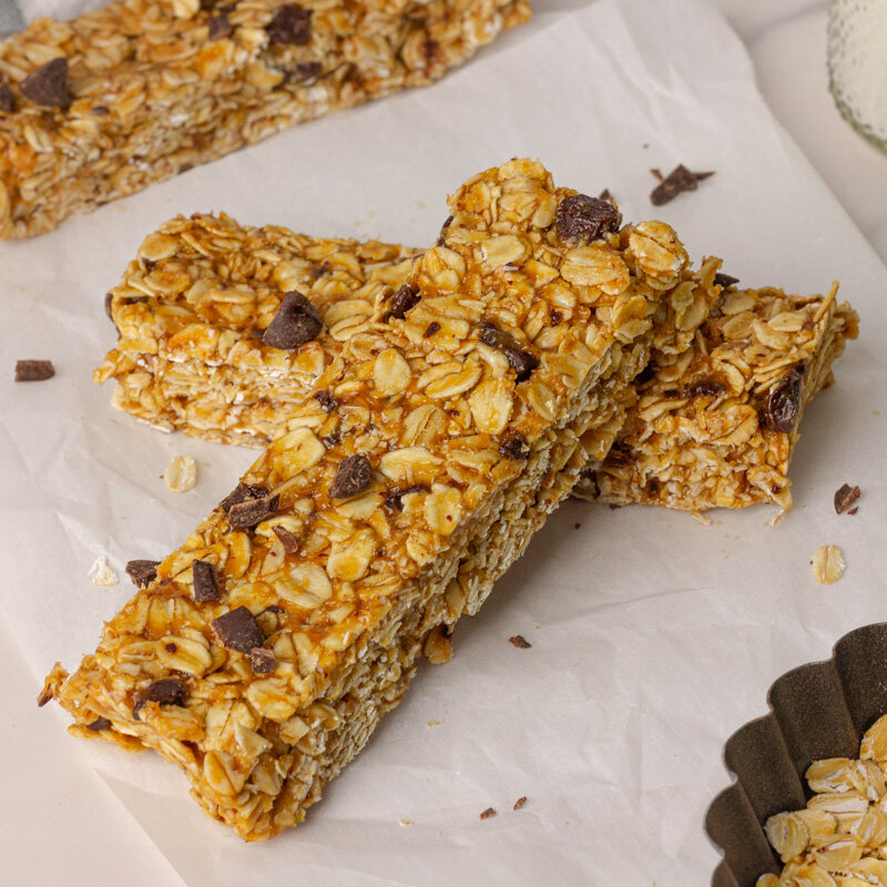 Sweet & Chewy No-Bake Granola Bars