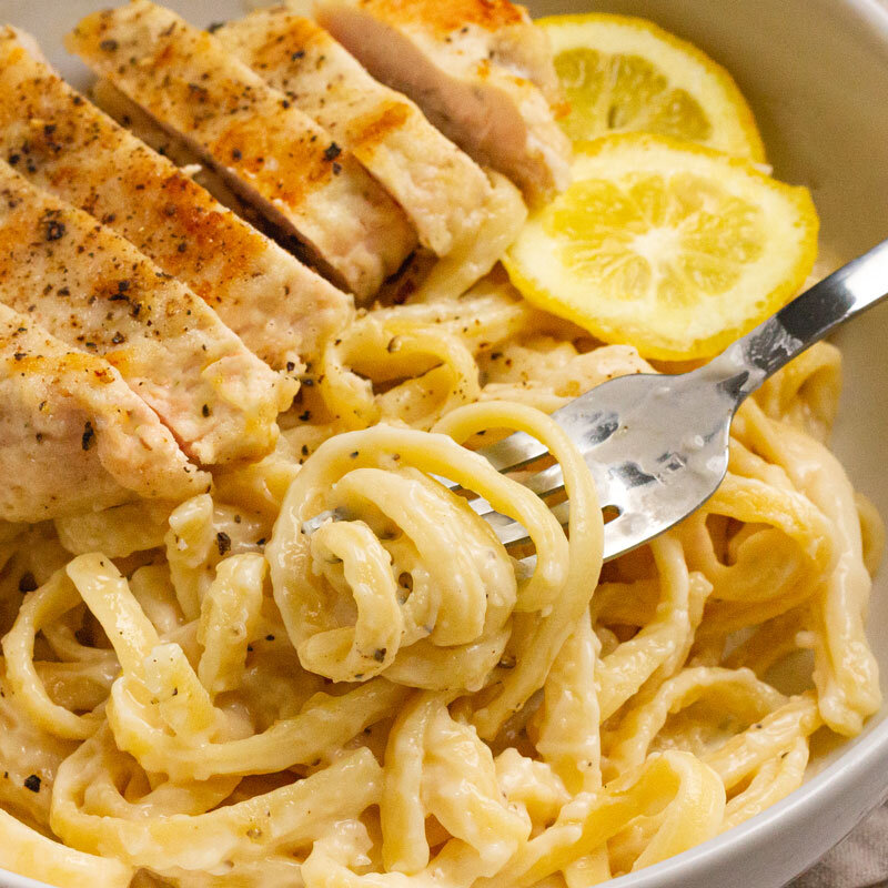 Low FODMAP Creamy Lemon Chicken Pasta
